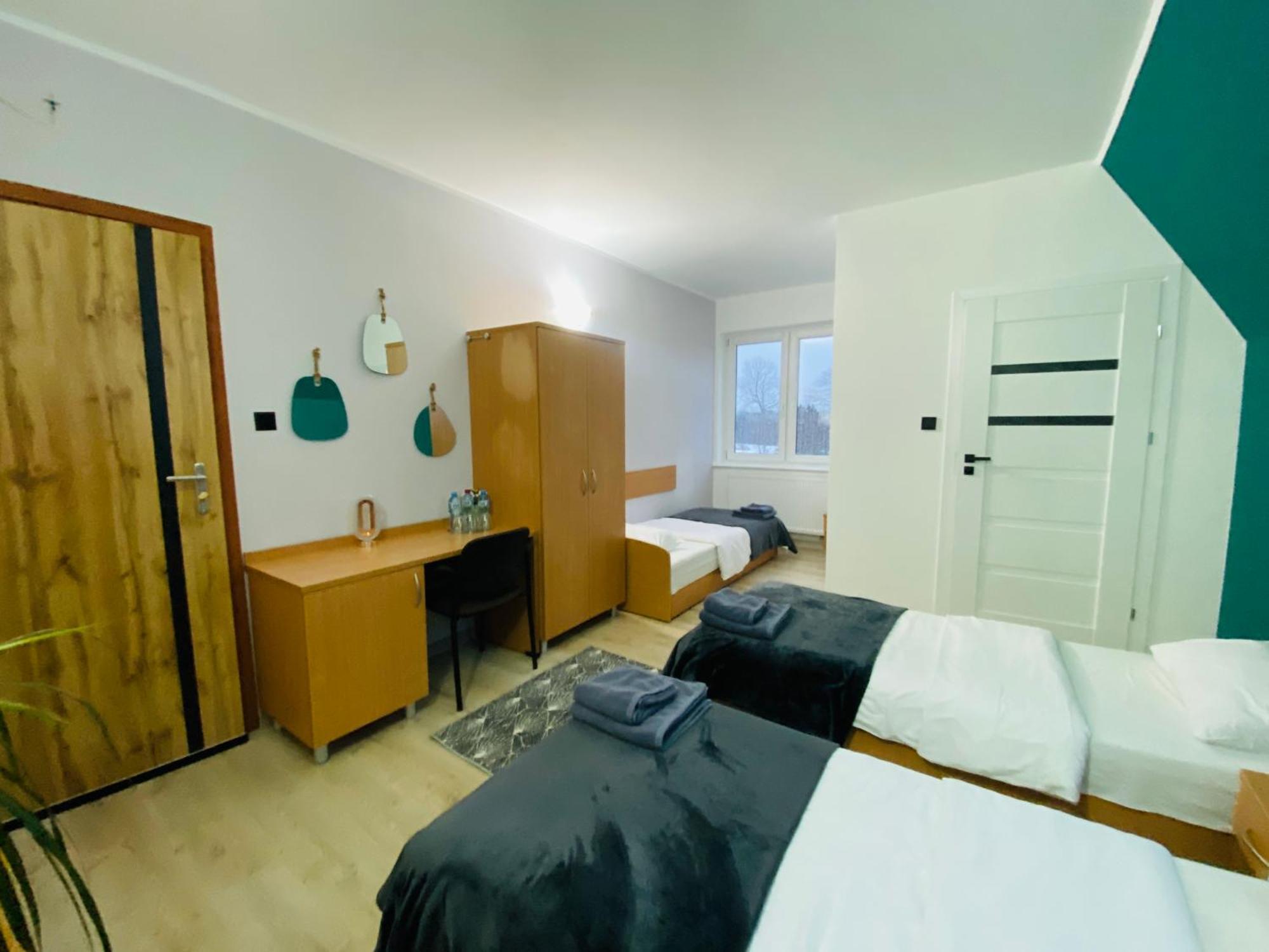 Hotel Milo - Noclegi Бартошице Экстерьер фото